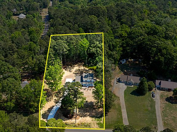 2nd image of 407 Barnetts Bridge Rd