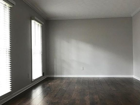 3rd image of 1558 Rivermist Dr