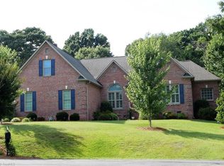 7907 Redhead Ct, Greensboro, NC 27455