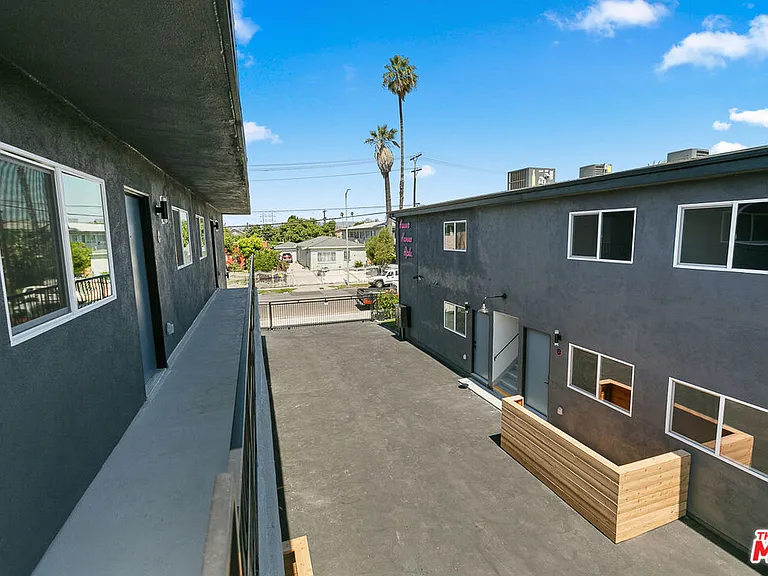2922 Hauser Blvd #3 — Photo 4