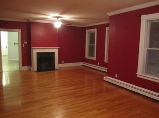 125 Vernon St #2, Worcester, MA 01610