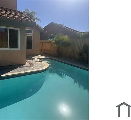 581 Gladiola St — Photo 1