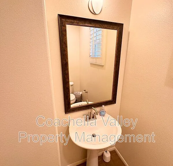 138 Shoreline Dr — Photo 47