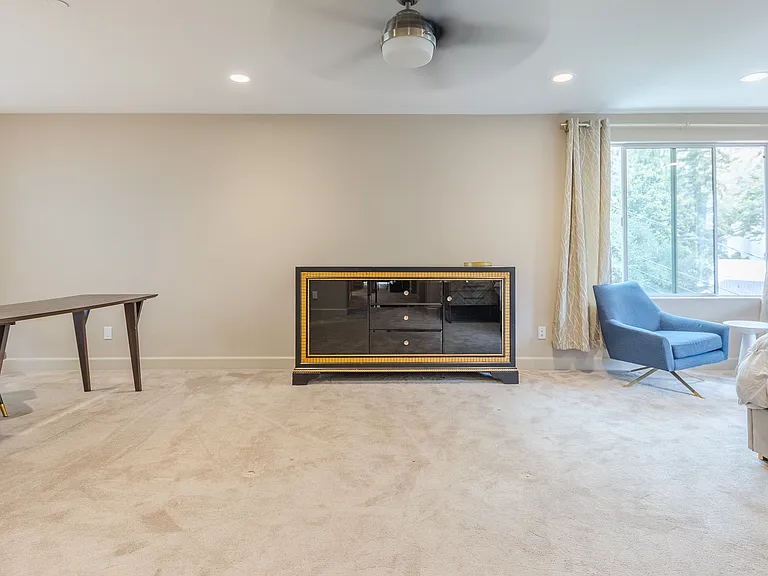 2073 Pasadena Glen Rd — Photo 36