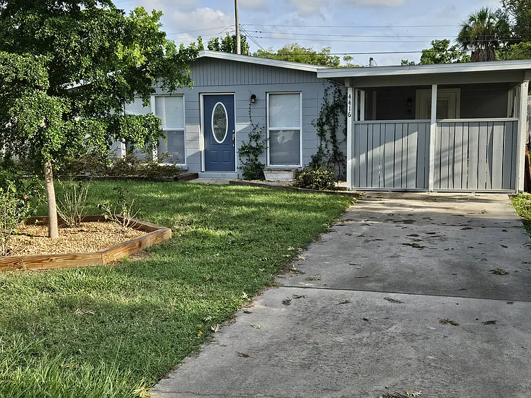 4416 E Drake Blvd — Photo 1