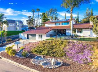 10074 Mozelle Ln, La Mesa, CA 91941