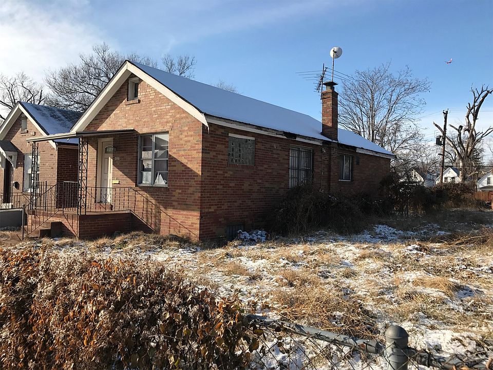 1st image of 4537 Davison Ave