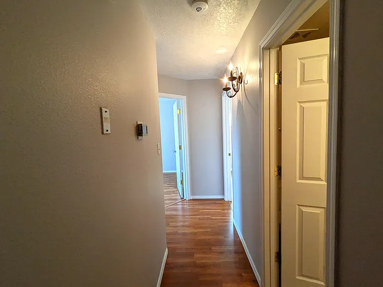4653 Bismark Hills Way NE — Photo 10