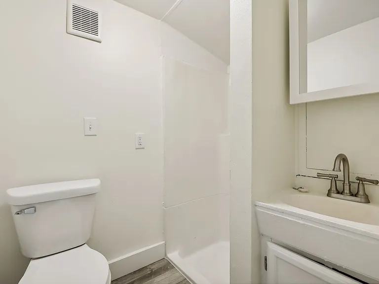 283 Harrison Ave — Photo 15