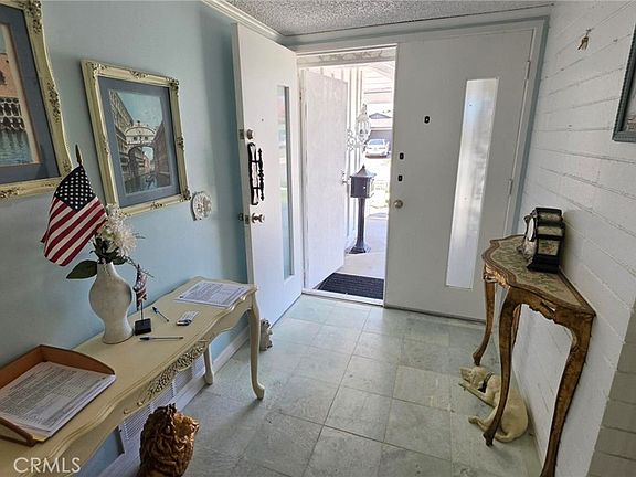 5th image of 9092 Adelia Cir
