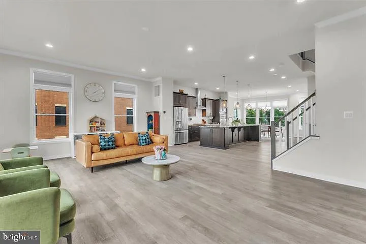 23575 Hopewell Manor Ter — Photo 10
