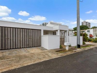 Mansiones Garden Hls #B-2, Guaynabo, PR, 00966