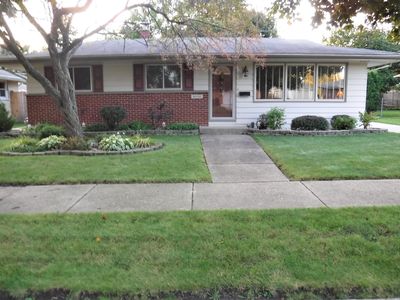 8050 17th Ave, Kenosha, WI, 53143