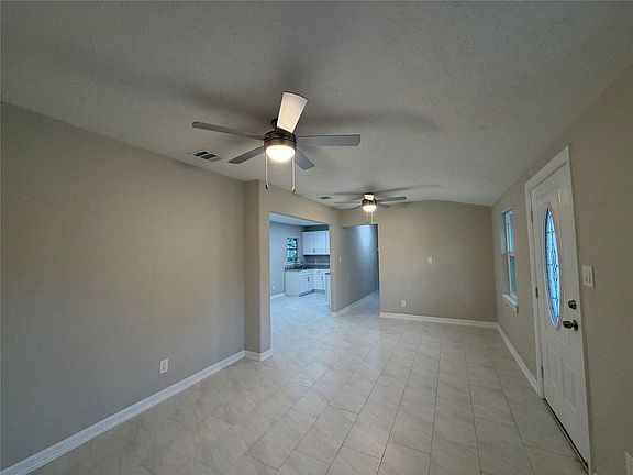 3rd image of 7115 Palmetto St