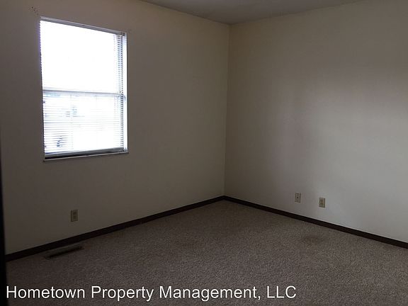 4th image of 19 Brown Ave #B
