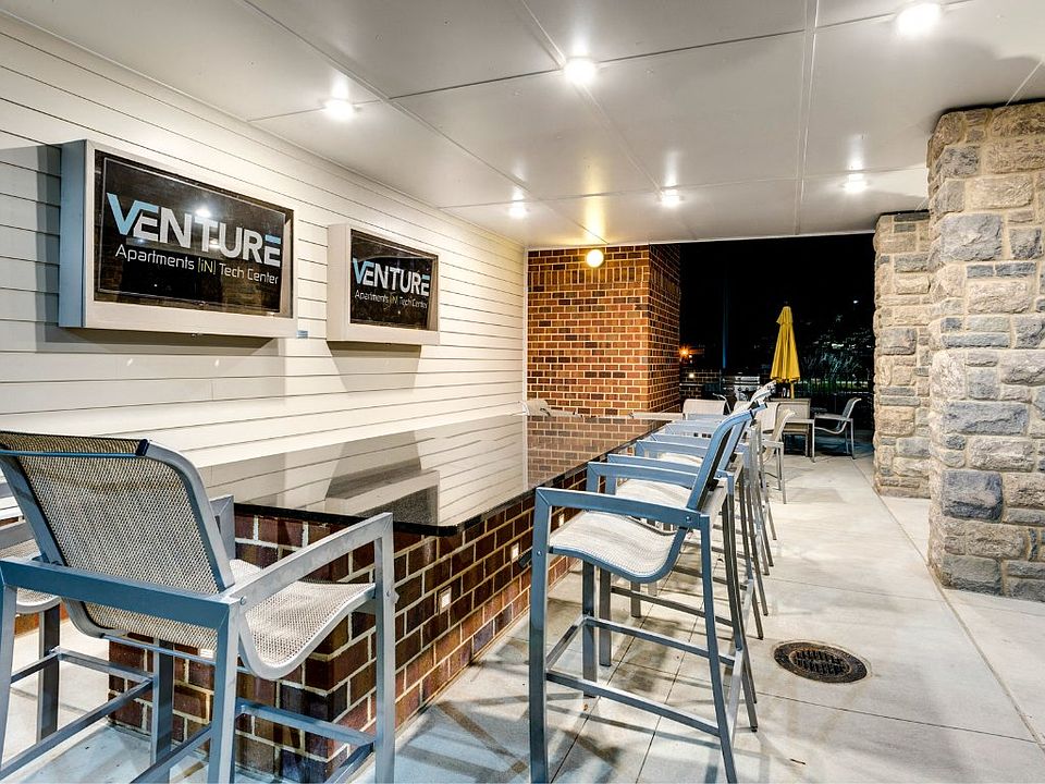 24 hour outdoor kitchen