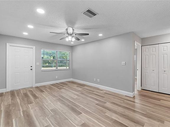 2nd image of 4101 NW 88th Ave APT 1