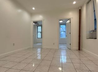 304 S 3rd St APT 3, Brooklyn, NY 11211