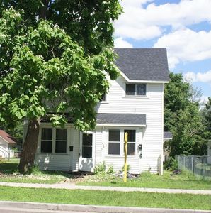 527 Cochrane St, Eau Claire, WI, 54703