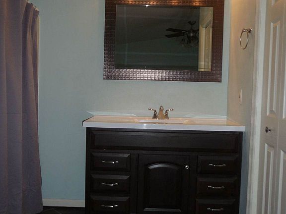 Updated Bathroom with new Vanity & Shower Head
