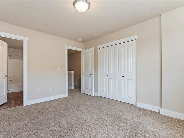 9846 W Rosecroft Ct — Photo 25