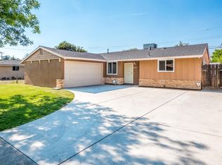 2725 E Swift Ave, Fresno, CA 93726