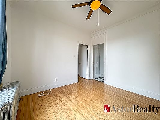 4th image of 30-92 36th St #3