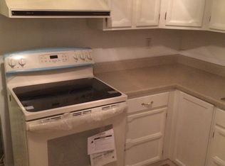 649 Woodcrest Dr, Pittsburgh, PA 15205