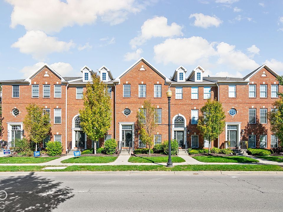 1st image of 447 Autumn Dr