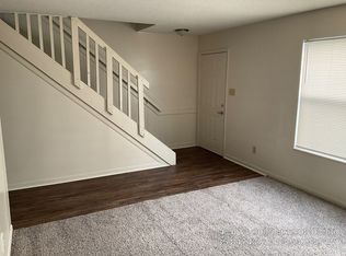 1926 Topside Rd #1926-C, Louisville, TN 37777