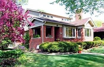 2nd image of 343 Oak Cir