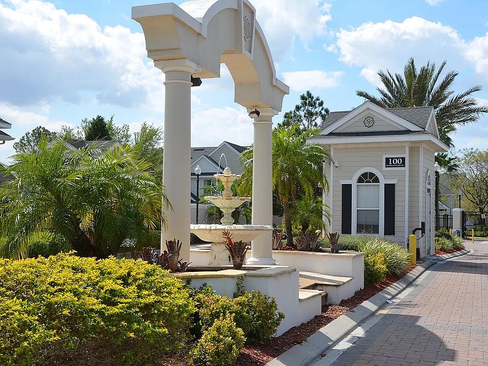 1st image of 405 Southern Pecan Cir Unit 101