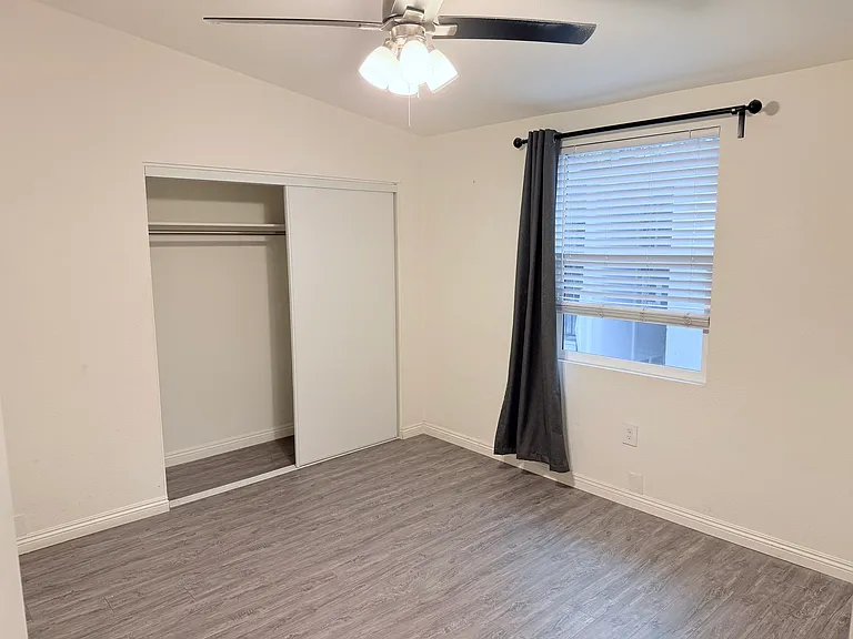108 E Wakefield Ave #9 — Photo 8