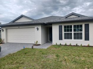 3921 NE 15th Pl, Cape Coral, FL 33909