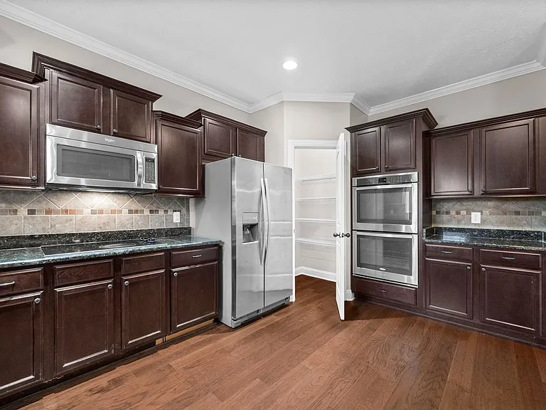 880 Cherry Blossom Ln — Photo 19