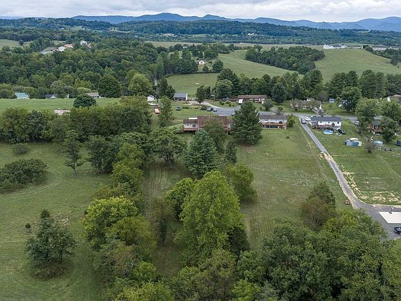 5th image of 149 Appalachian Rise
