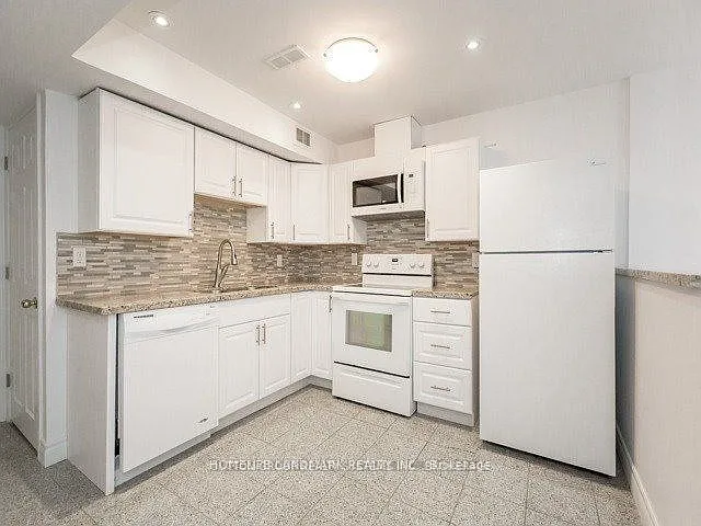 Building Photo - 4478 Centretown Way #BASEMEN