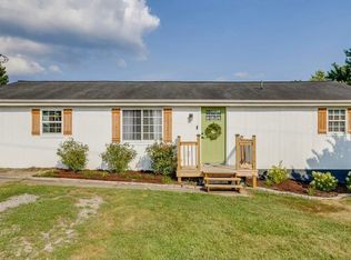 2840 Carrollwood Hgts Rd, Kingsport, TN 37660