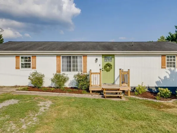2840 Carrollwood Hgts Rd, Kingsport, TN 37660
