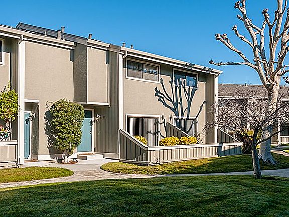 3rd image of 811 Perseus Ln