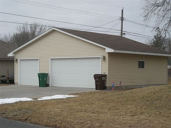 Large 3 car Garage | 5701 Perry Ave N, Crystal, MN 55429, USA
