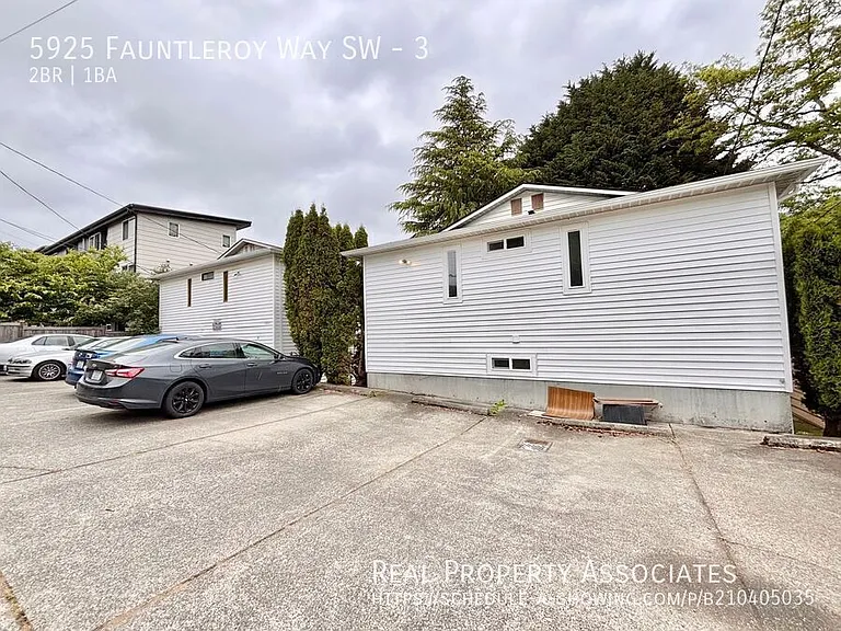 5925 Fauntleroy Way SW #3 — Photo 24