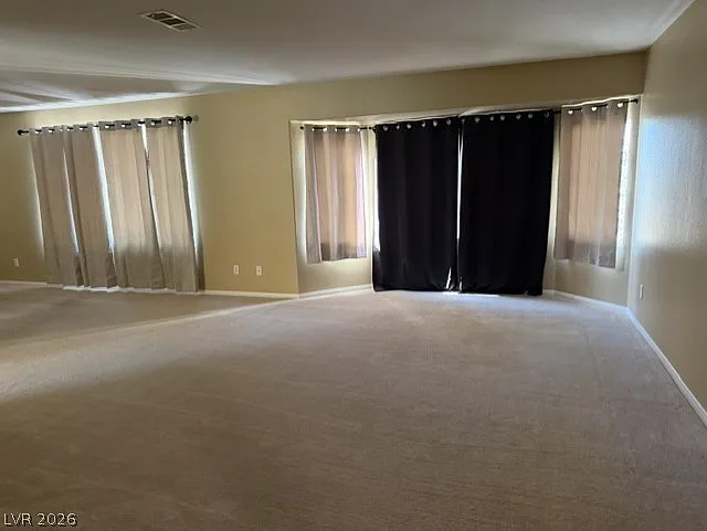 8640 Castle Hill Ave — Photo 26