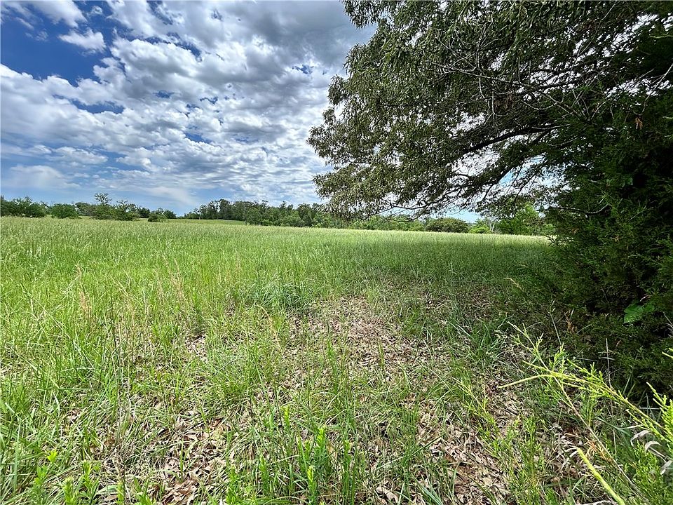 2nd image of NE Brush Arbor Rd