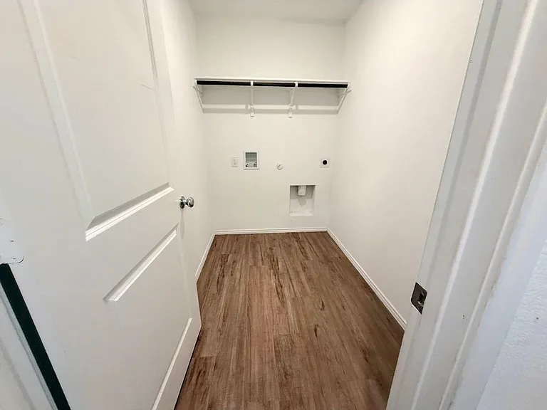 1141 Catclaw Rd — Photo 8