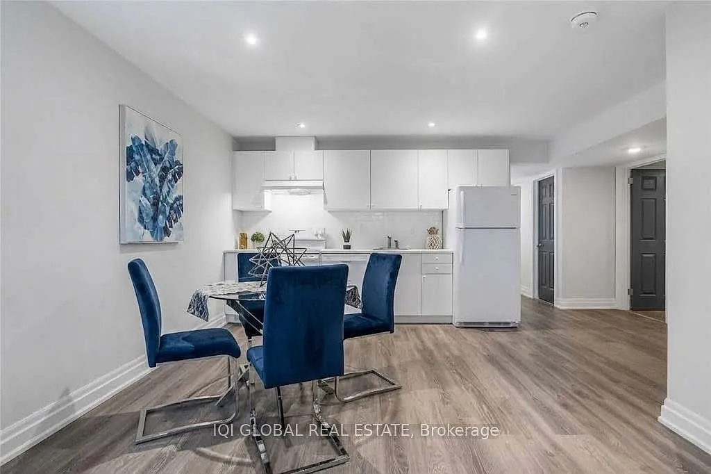 3 bed, $2,400 — Photo 3