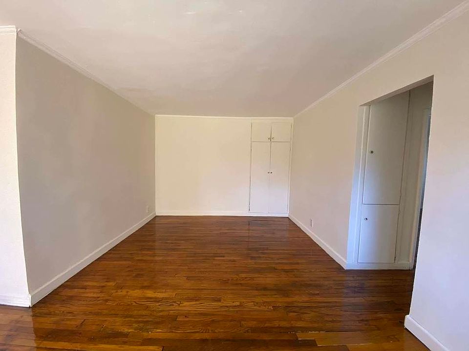 1st image of 210-26 Hillside Ave #27A