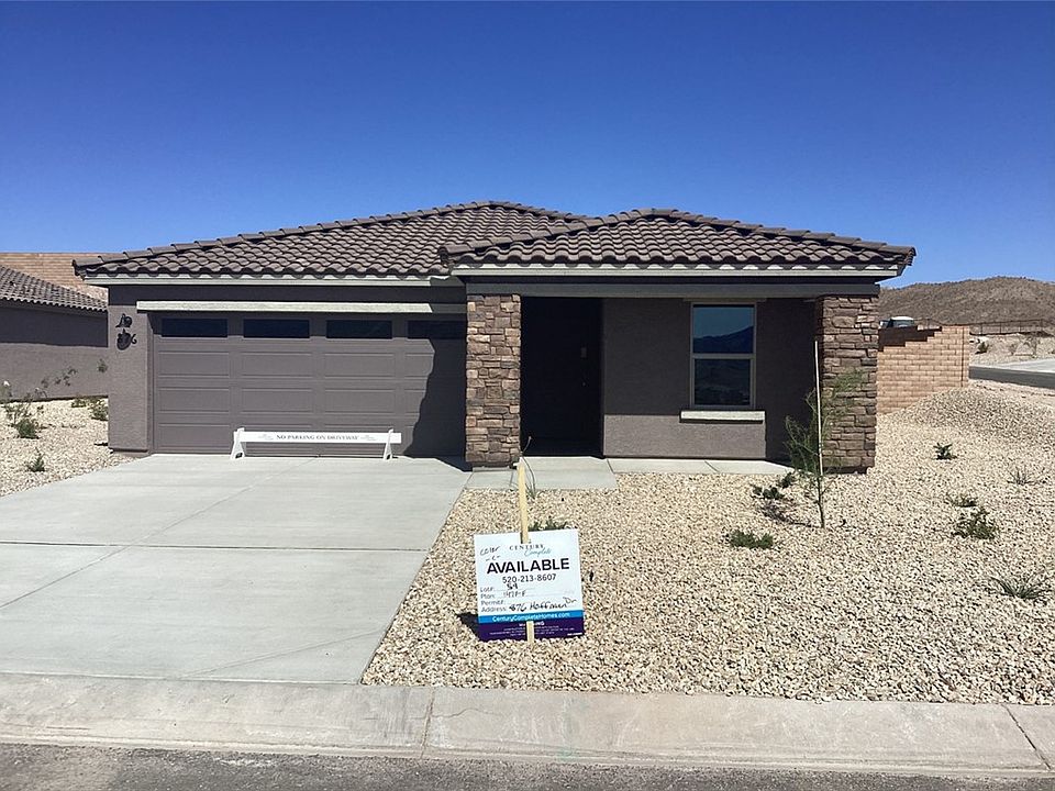 1st image of 876 Hoffman Drive