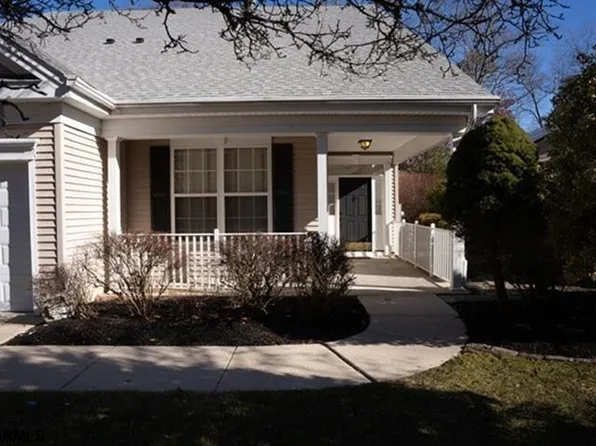 669 Saint Andrews Dr, Egg Harbor, NJ 08215