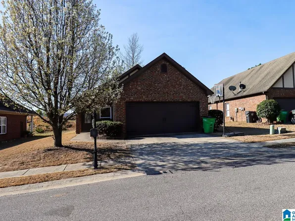 6459 Southern Trace Dr, Leeds, AL 35094